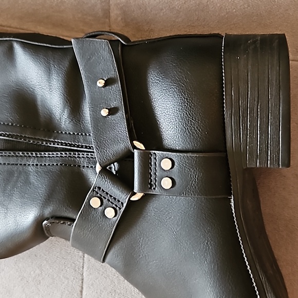 Circus by Sam Edelman Black Knee-High Heeled Boots - Picture 13 of 16